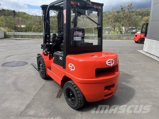 EP EFXZ301 Elektritõstukid