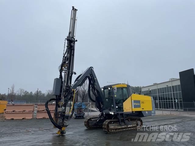 Epiroc T40-11 Vertikaalsed puurmasinad