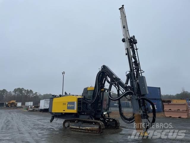 Epiroc T40-11 Vertikaalsed puurmasinad