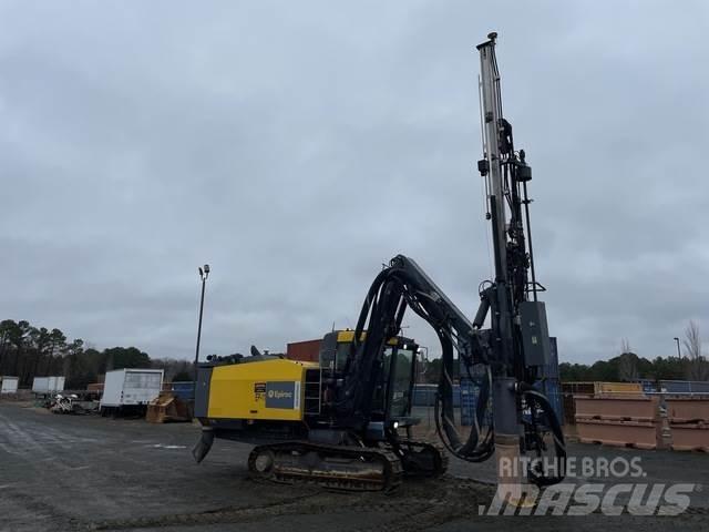 Epiroc T40-11 Vertikaalsed puurmasinad