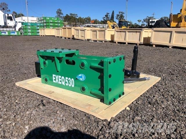  EXEQ Muu