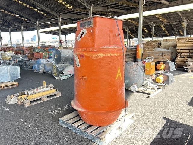  Fibreglass Pit Muu