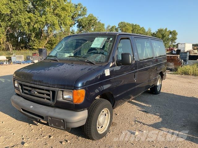 Ford E-150 XL Sõiduautod