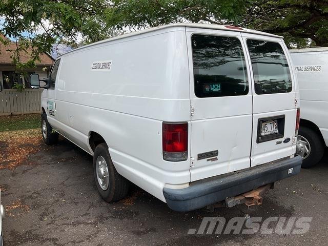 Ford E-250 Kaubikud