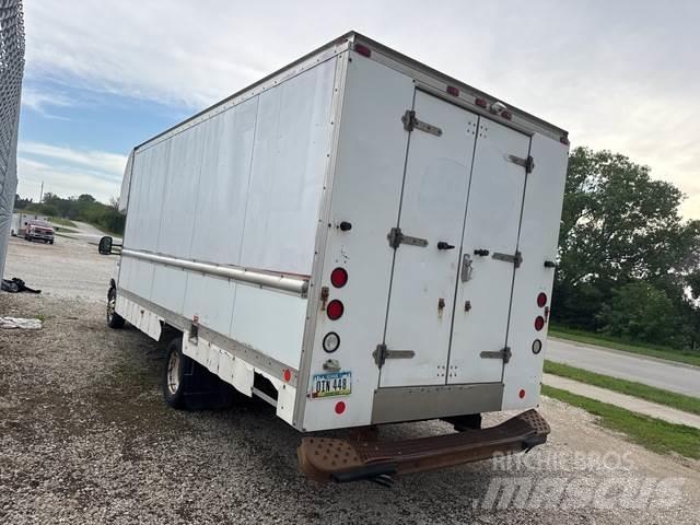Ford E-350 Furgoonautod