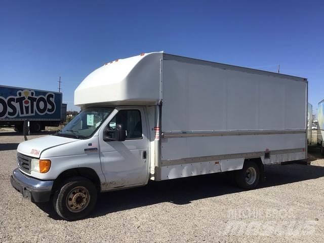Ford E-350 Kaubikud