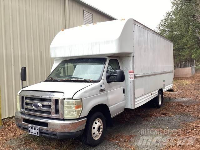 Ford E-350 Furgooniga kaubikud