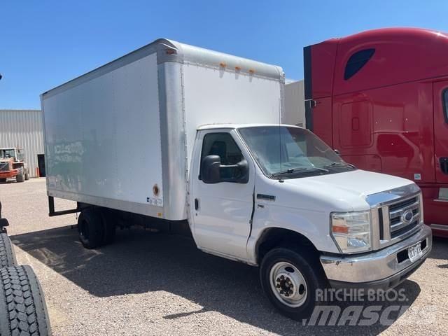 Ford E-350 Furgoonautod