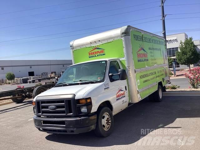Ford E-350 Furgoonautod