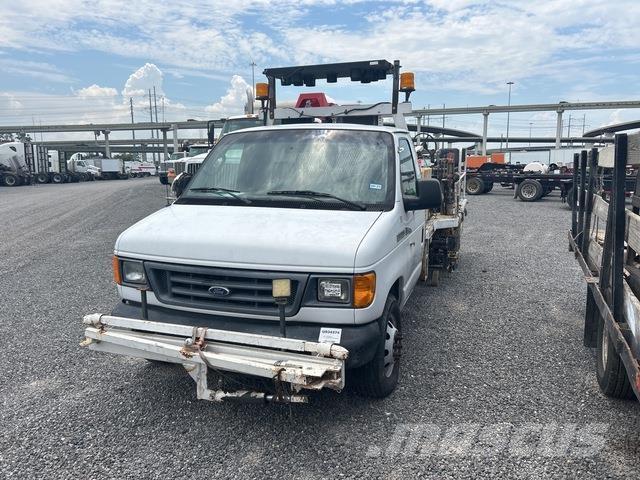 Ford E-350 Munitsipaalsõidukid