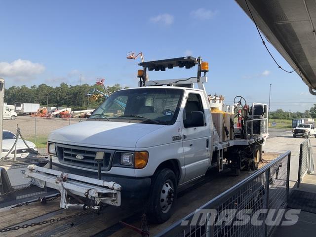 Ford E-350 Munitsipaalsõidukid