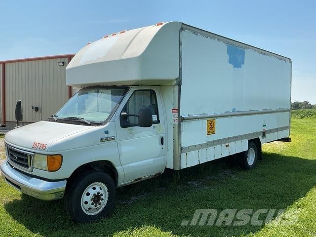 Ford E-350 Kaubikud