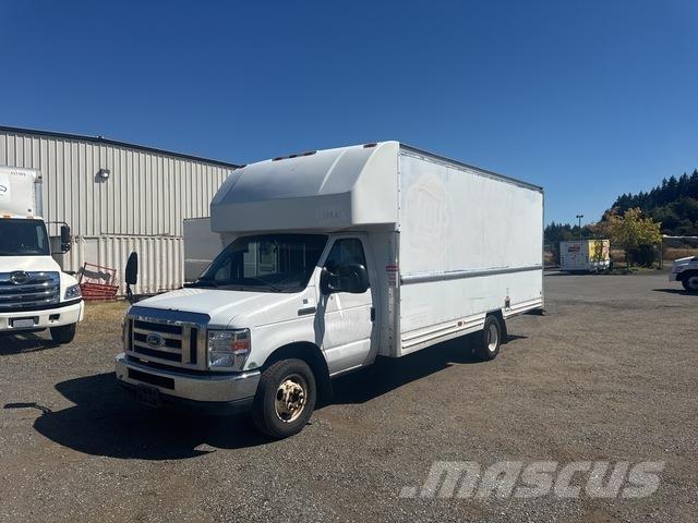 Ford E-350 Furgoonautod