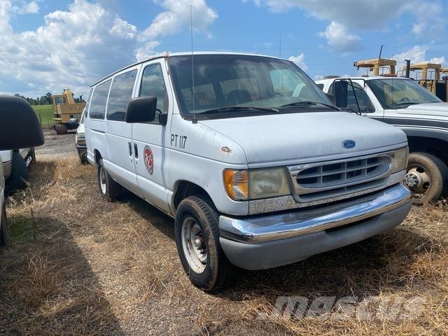 Ford E-350 Sõiduautod