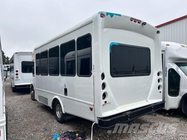 Ford E-350 Väikebussid