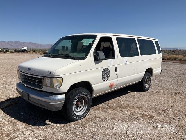 Ford E-350 Sõiduautod