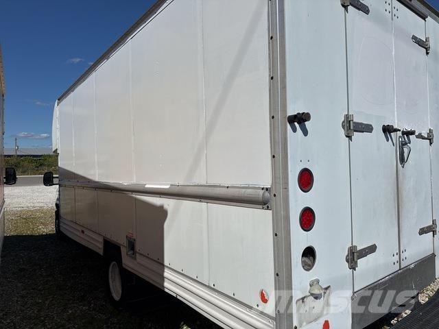 Ford E-350 Furgooniga kaubikud