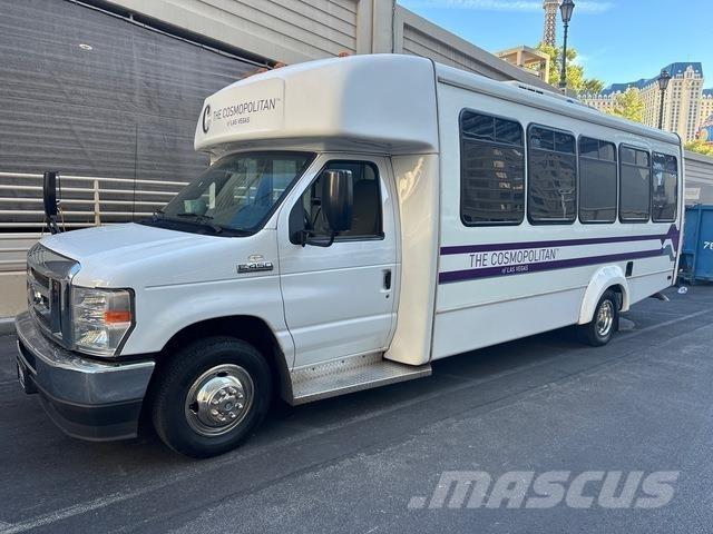 Ford E-450 Väikebussid