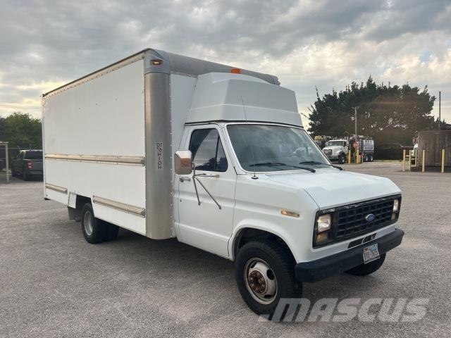 Ford E350 Furgoonautod