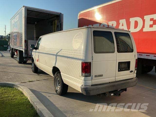Ford E350 Furgoonautod