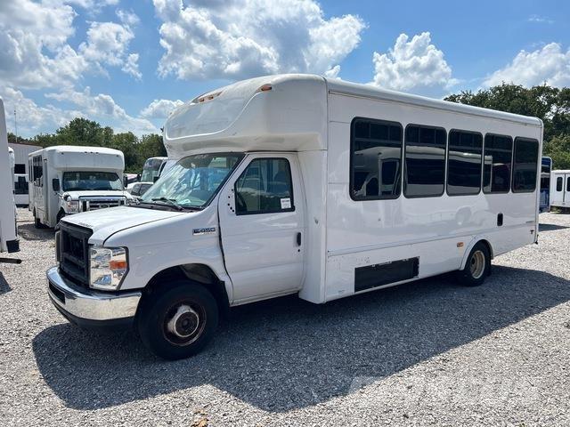 Ford E450 Väikebussid