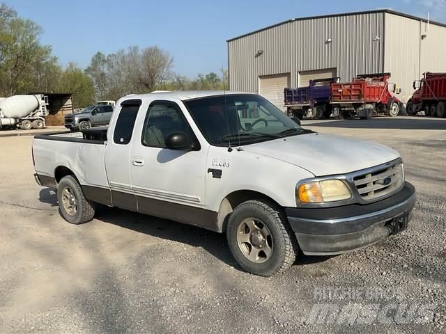 Ford F-150 Muu