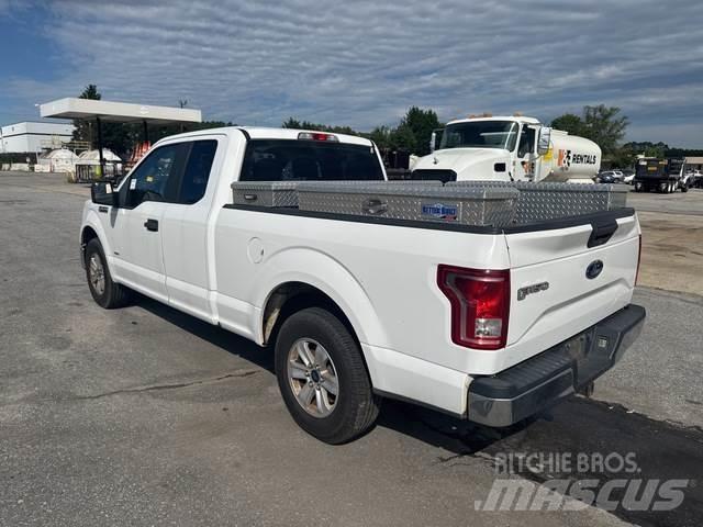 Ford F-150 Muu