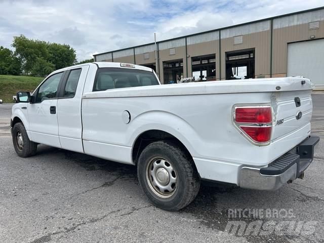 Ford F-150 Muu