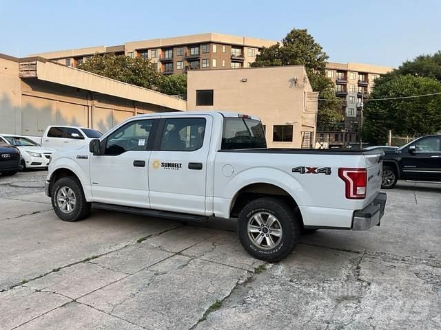 Ford F-150 Muu