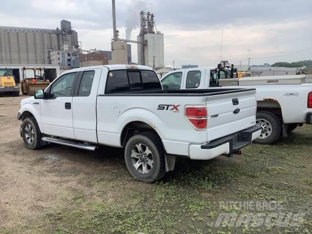Ford F-150 Muu
