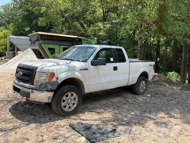 Ford F-150 Muu