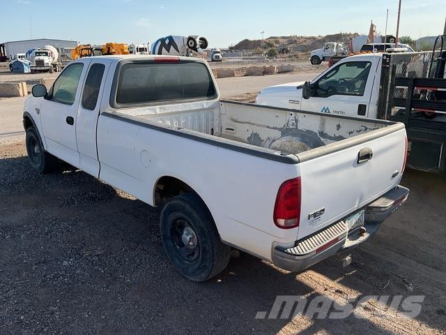Ford F-150 Muu