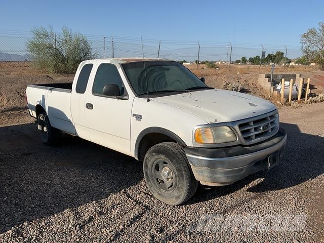 Ford F-150 Muu