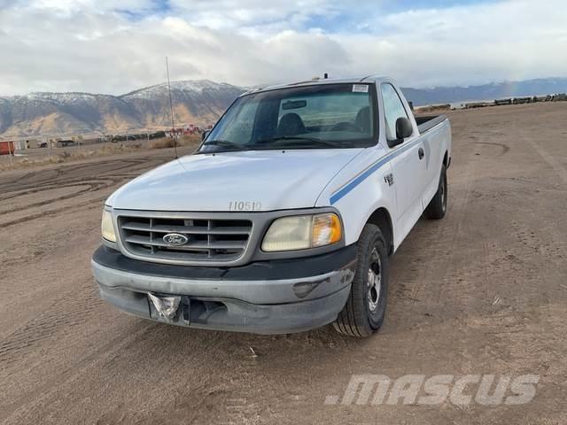 Ford F-150 XL Muu