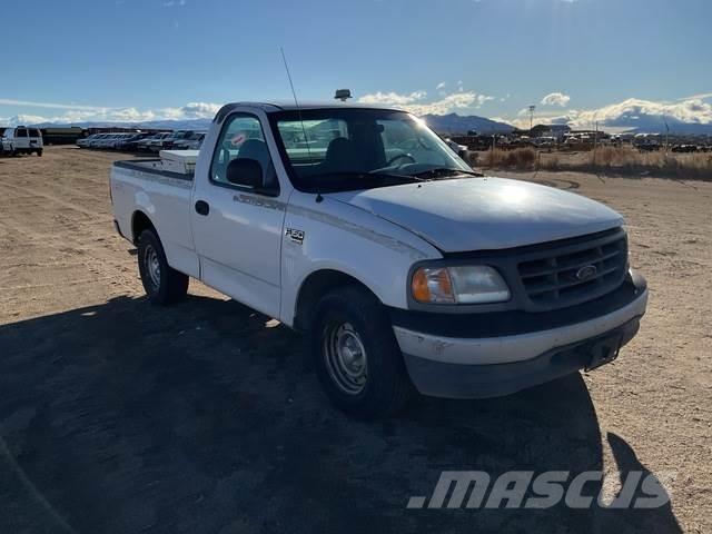 Ford F-150 XL Muu