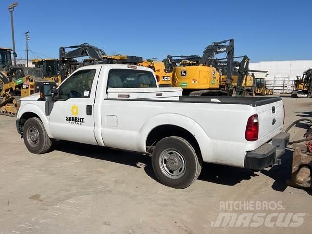 Ford F-250 Muu