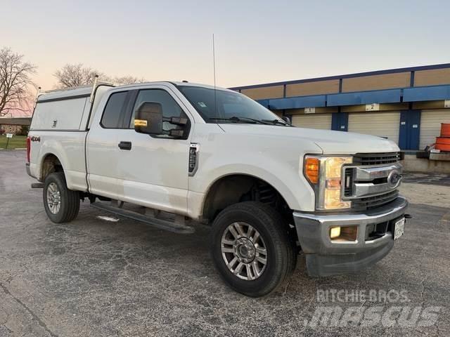 Ford F-250 Muu