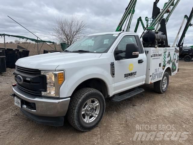 Ford F-250 Munitsipaalsõidukid