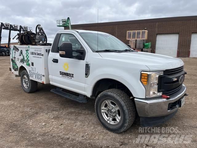 Ford F-250 Munitsipaalsõidukid