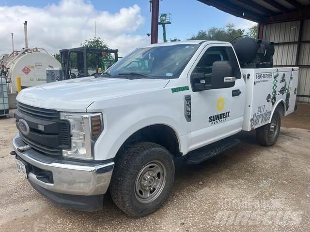 Ford F-250 Muu