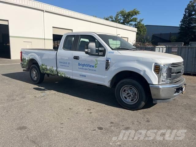 Ford F-250 Muu