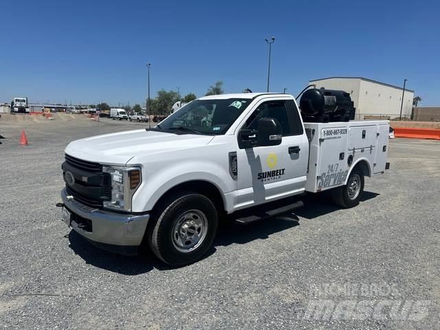 Ford F-250 Munitsipaalsõidukid