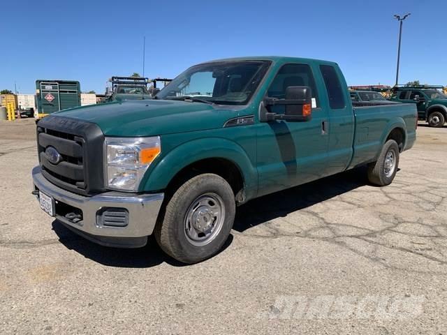 Ford F-250 Muu