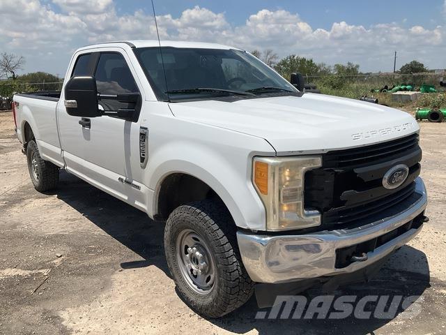 Ford F-250 Muu