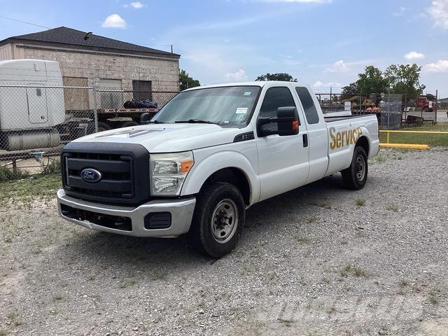 Ford F-250 Muu