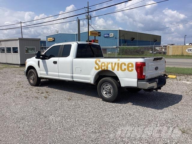 Ford F-250 Madelkaubikud