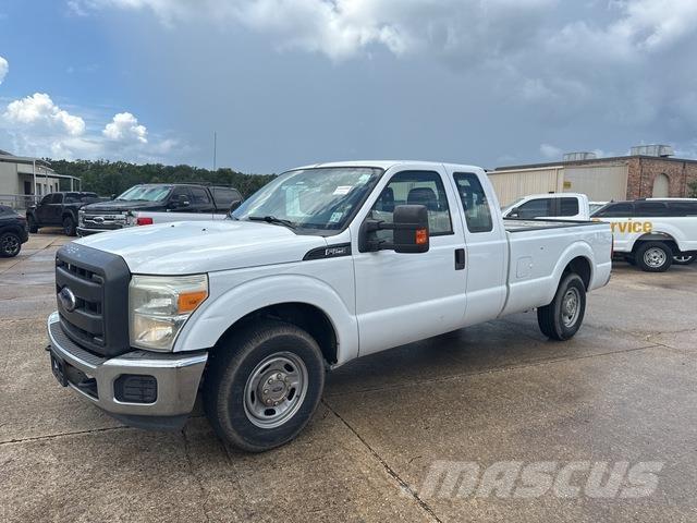 Ford F-250 Muu