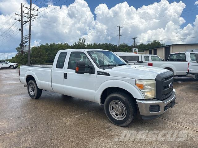 Ford F-250 Muu