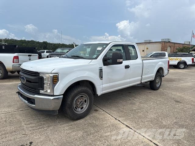 Ford F-250 Muu