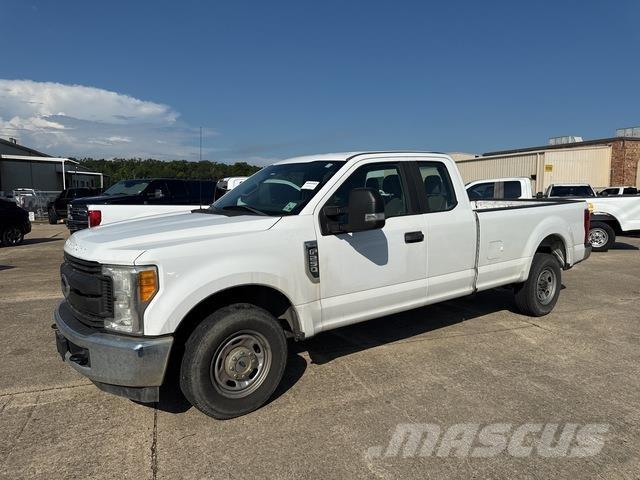 Ford F-250 Muu